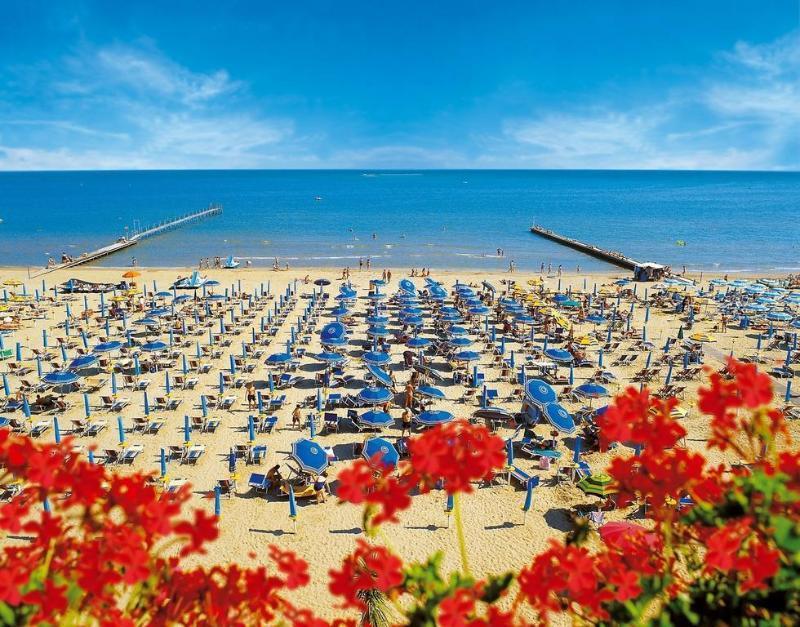 לידו די ג'סולו Hotel Capri 3 Stelle Superior מראה חיצוני תמונה