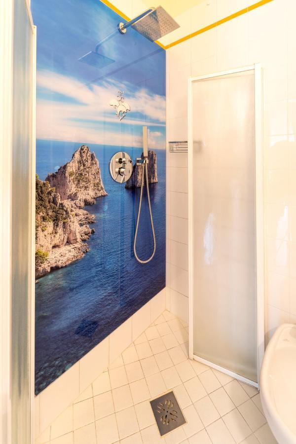 לידו די ג'סולו Hotel Capri 3 Stelle Superior מראה חיצוני תמונה