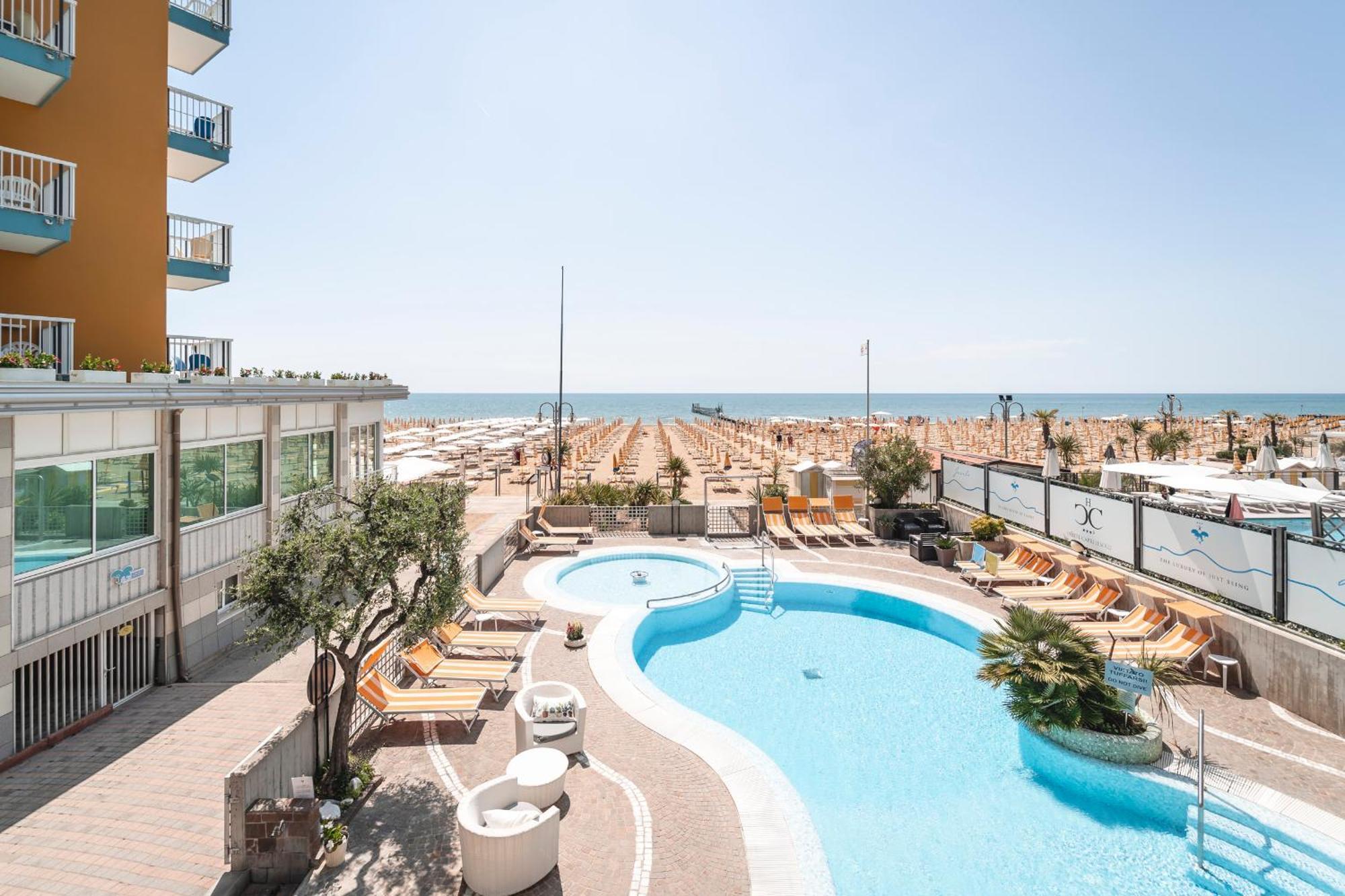 לידו די ג'סולו Hotel Capri 3 Stelle Superior מראה חיצוני תמונה